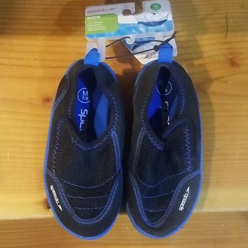 NWT Speedo Swim Shoes - Kids Size M (7 ‐ 8)